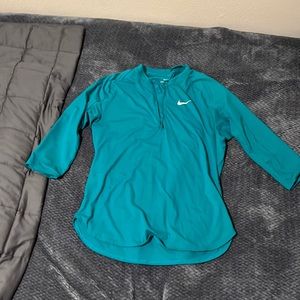 Old Navy Quarter Sleeve Athletic Top